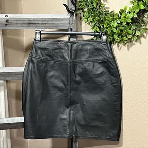 WINLET GENUINE LEATHER SKIRT